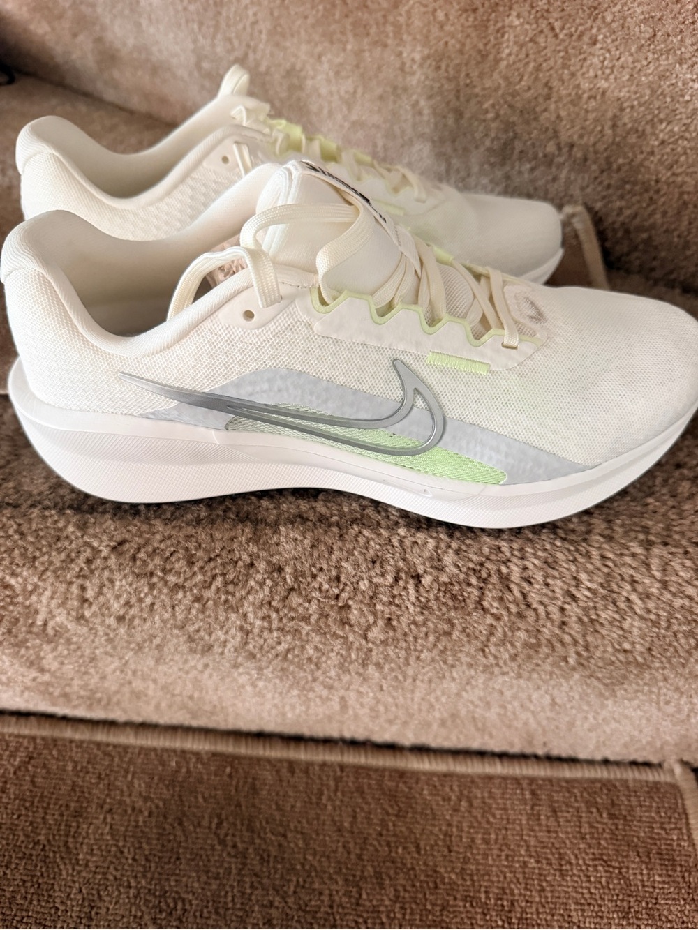 Nike Women’s Running Shoes - Cream with Silver & Light Green Accents